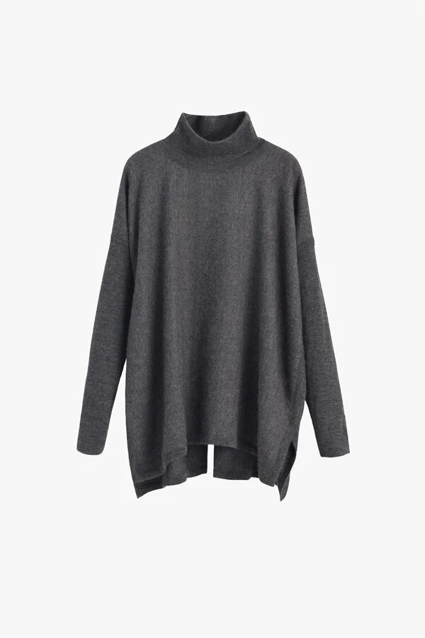 Alpaca Open-Back Turtleneck Sweater - Image 11