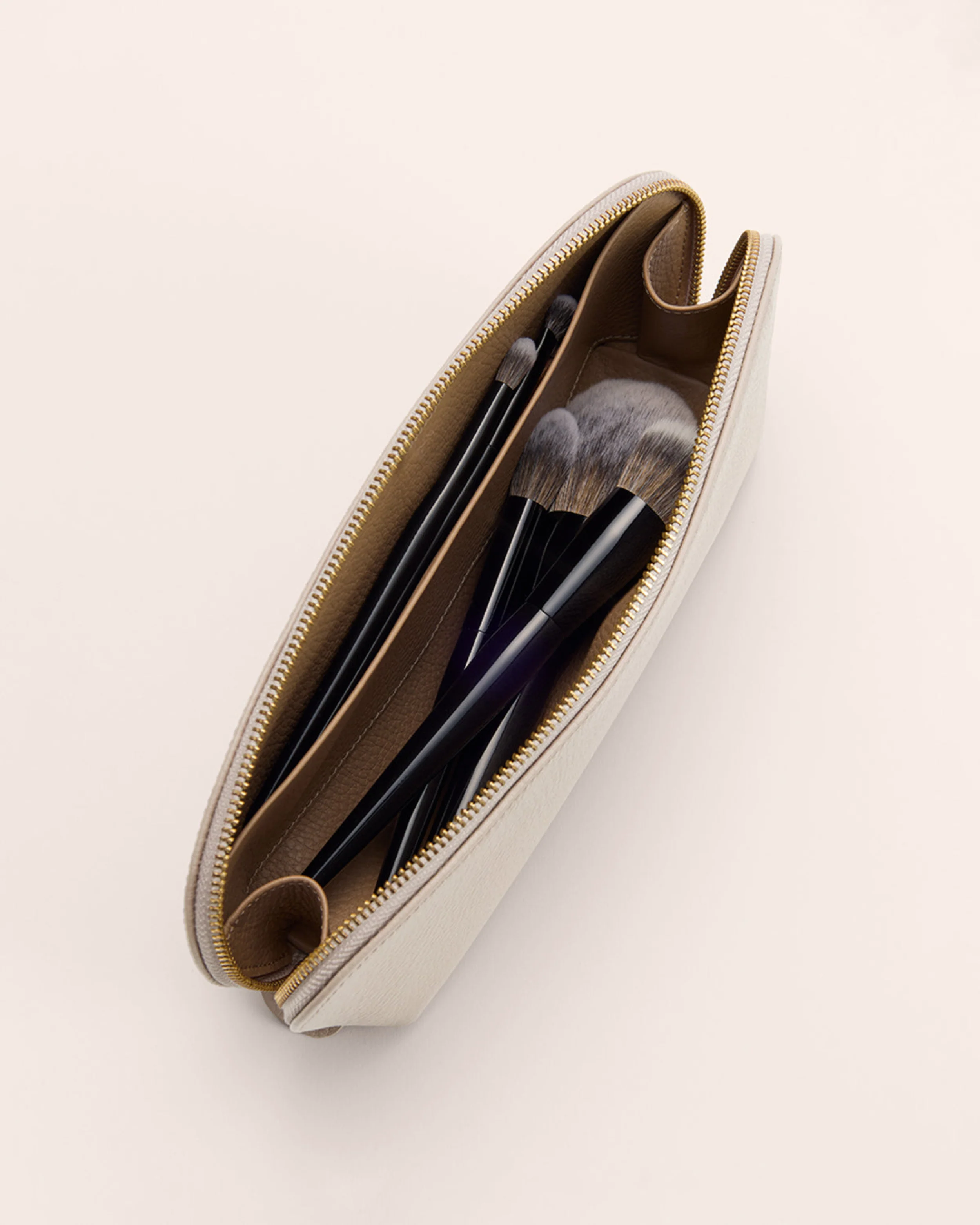 Beauty Case - Image 35