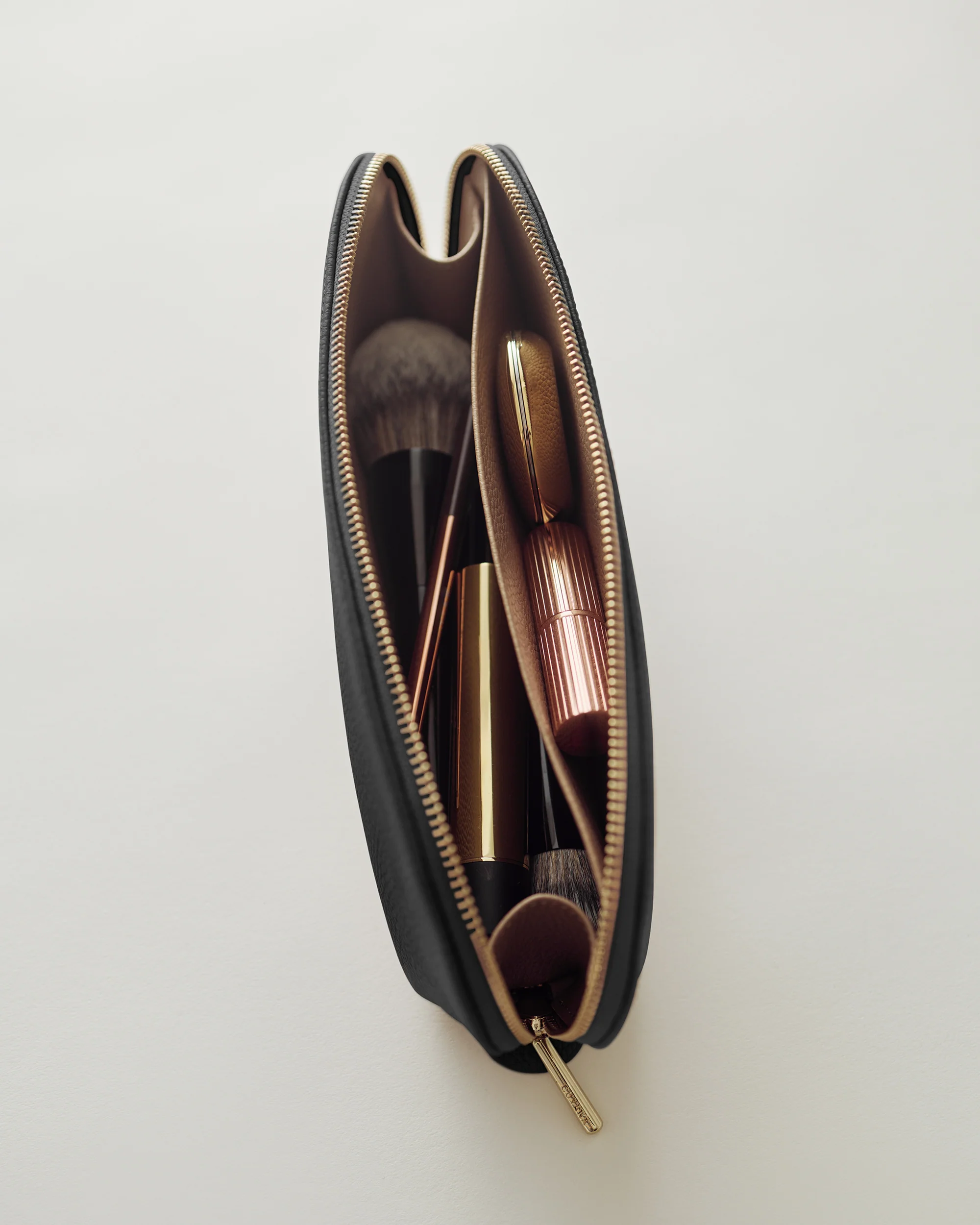 Beauty Case - Image 72