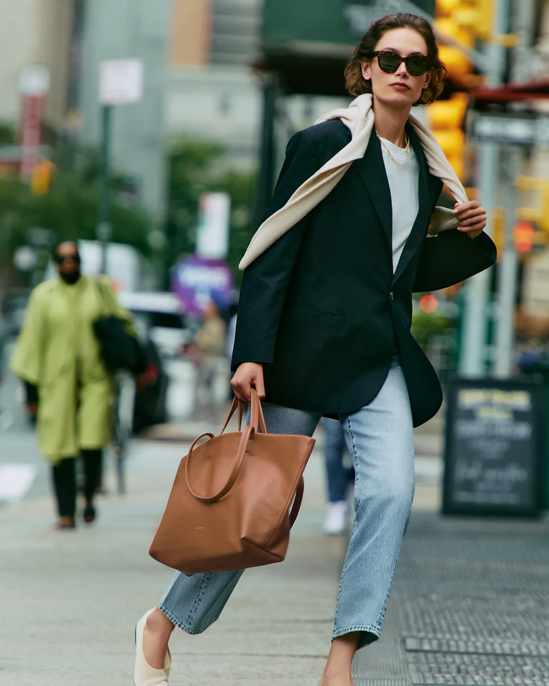 Classic Easy Tote - Image 154