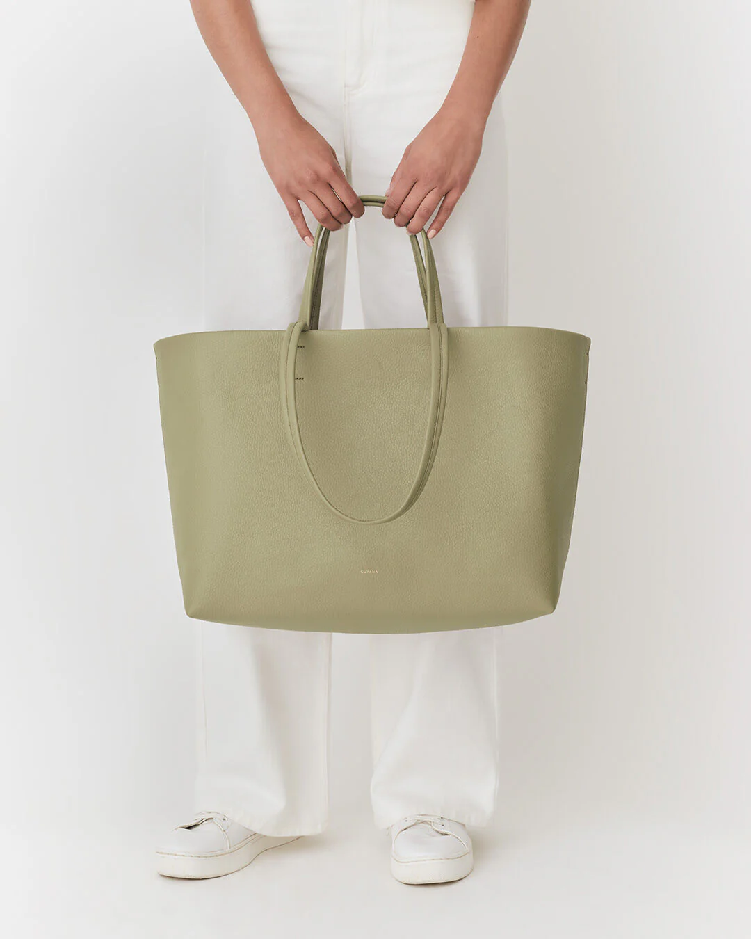Classic Easy Tote - Image 86