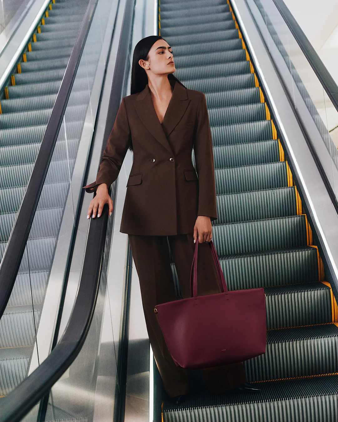 Classic Easy Zipper Tote - Image 151