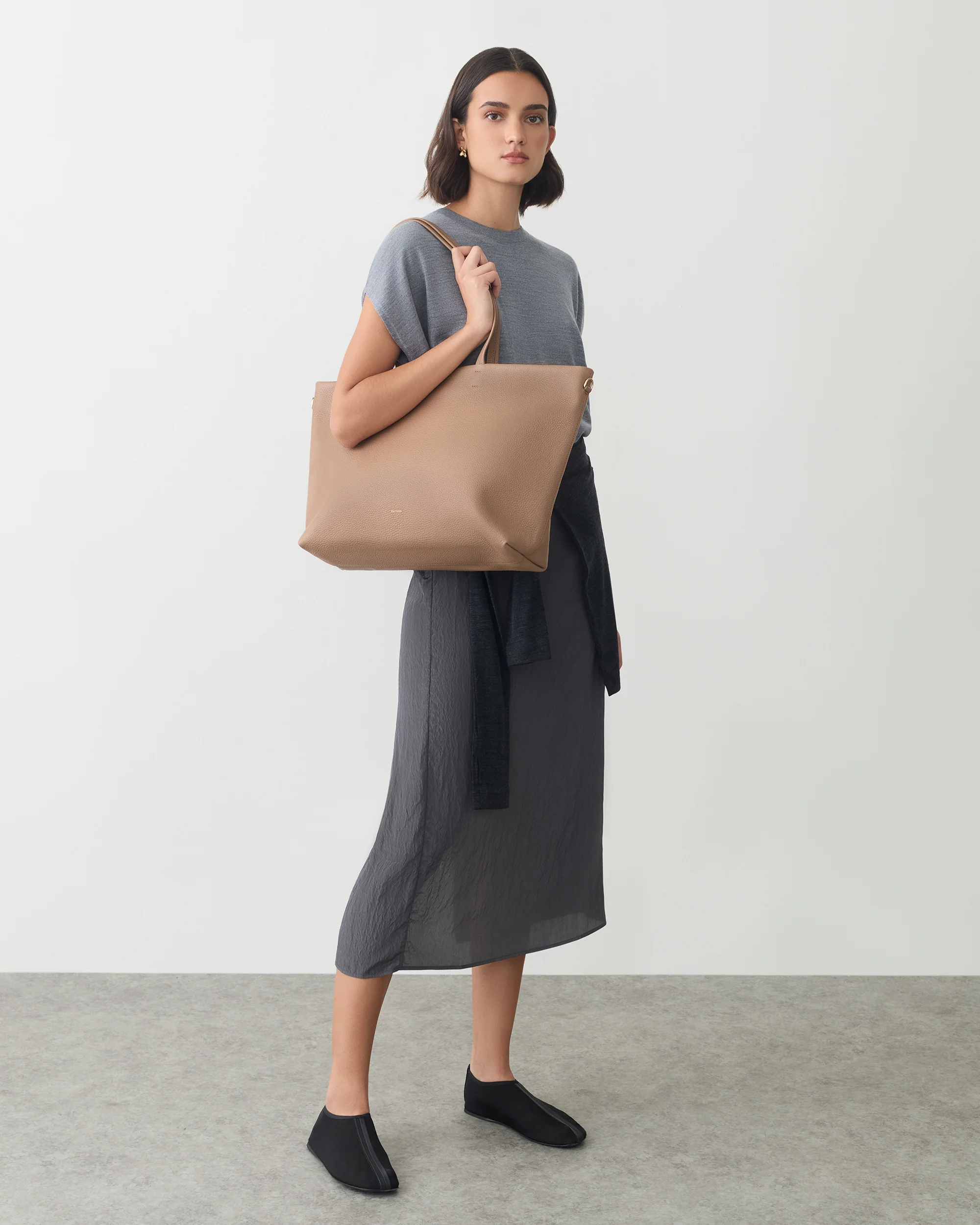 Classic Easy Zipper Tote - Image 179