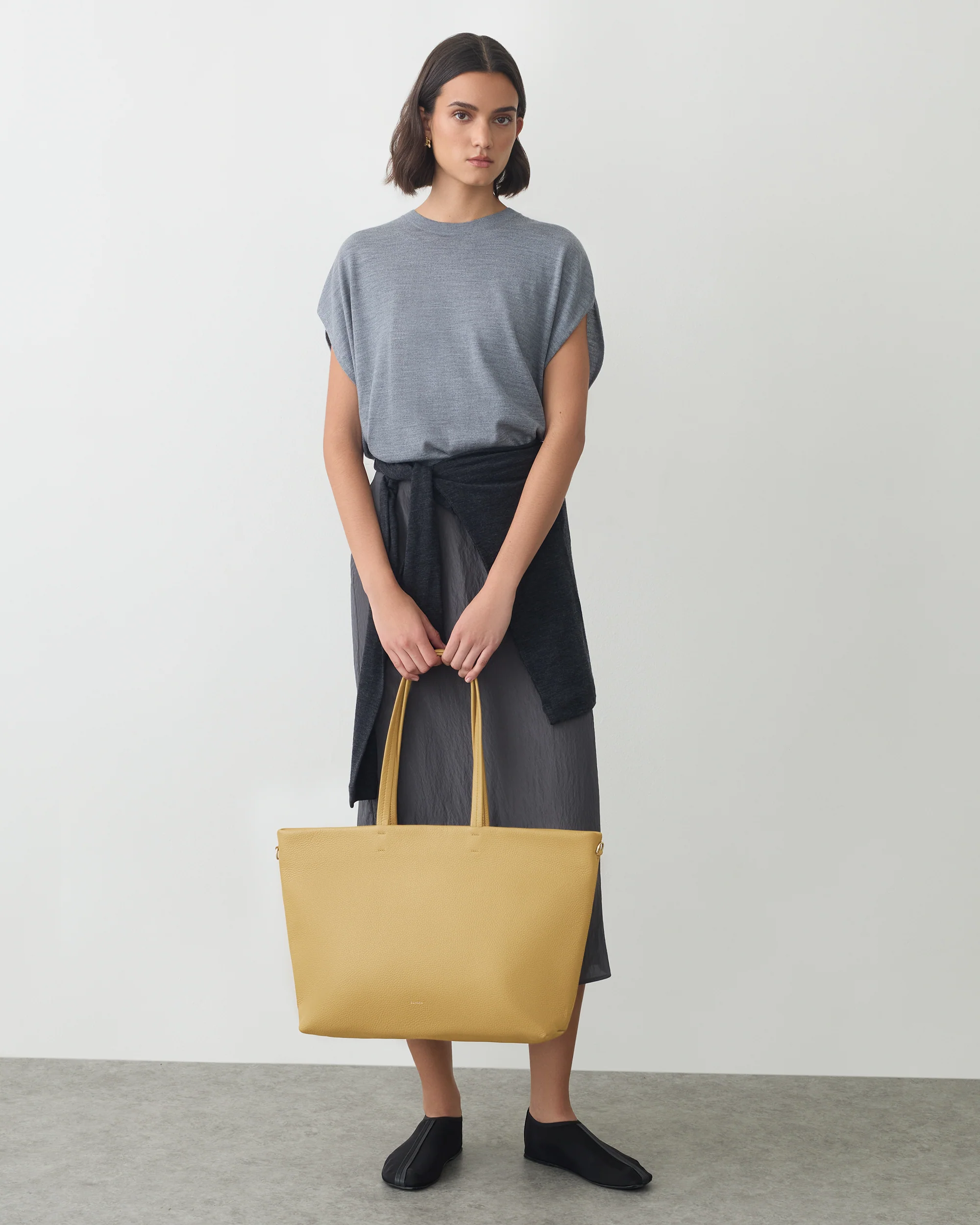 Classic Easy Zipper Tote - Image 189