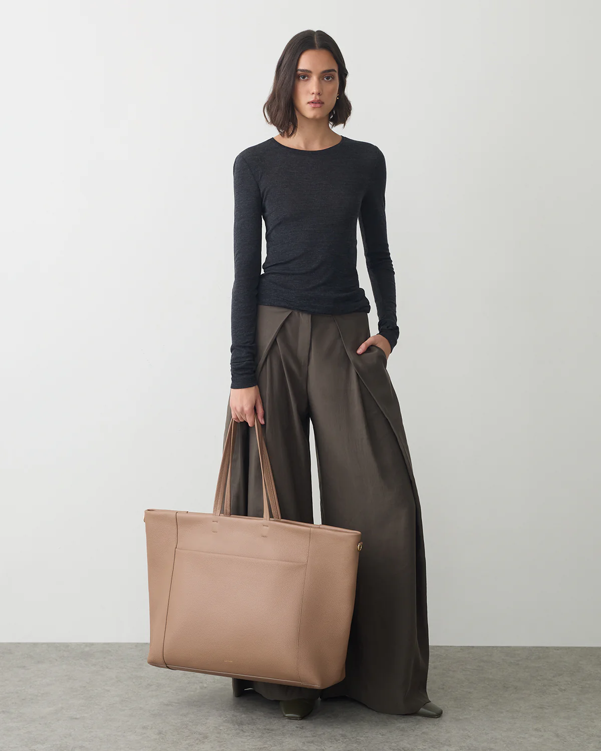 Easy Voyager Bag - Image 18