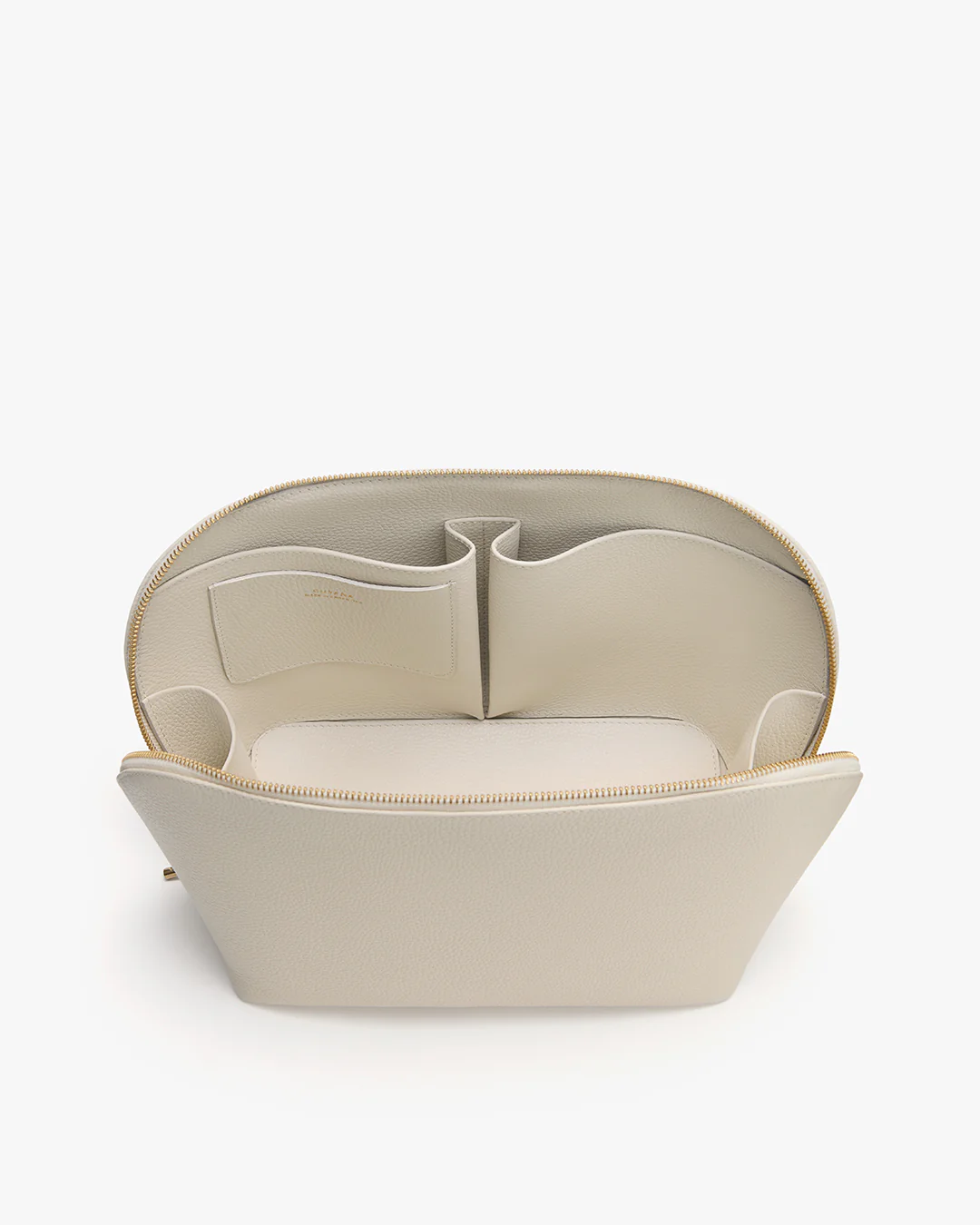 Voyager Travel Case - Image 18