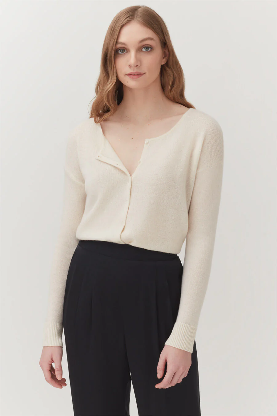 Single-Origin Cashmere Cardigan - Image 12