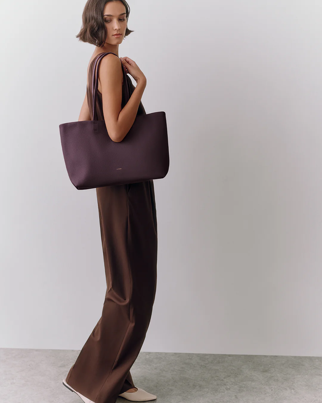 Small Easy Tote - Image 154