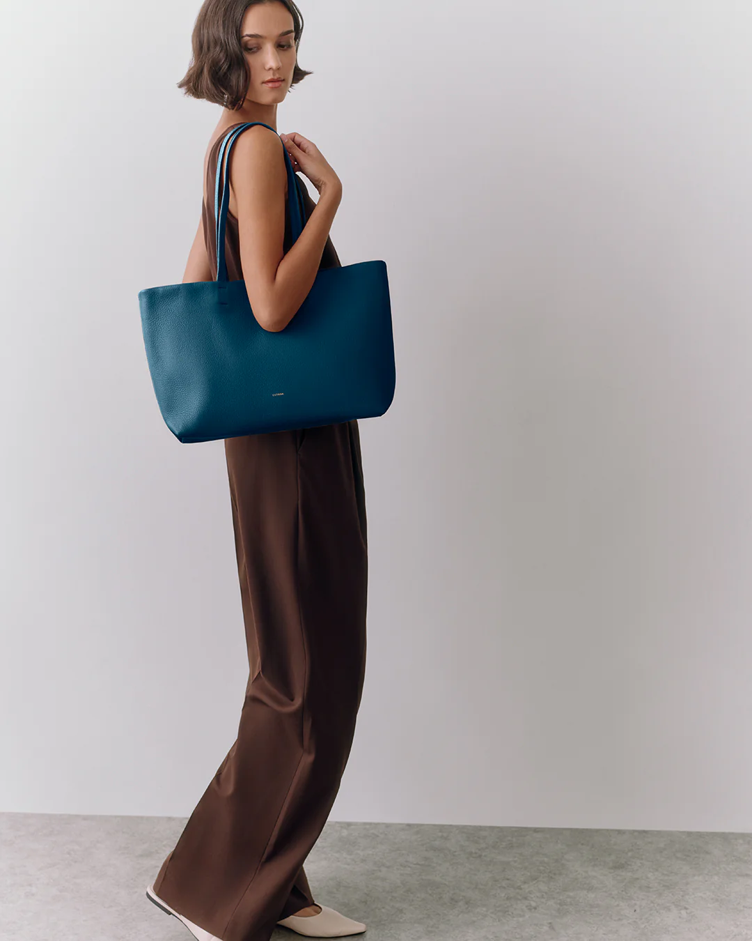 Small Easy Tote - Image 159