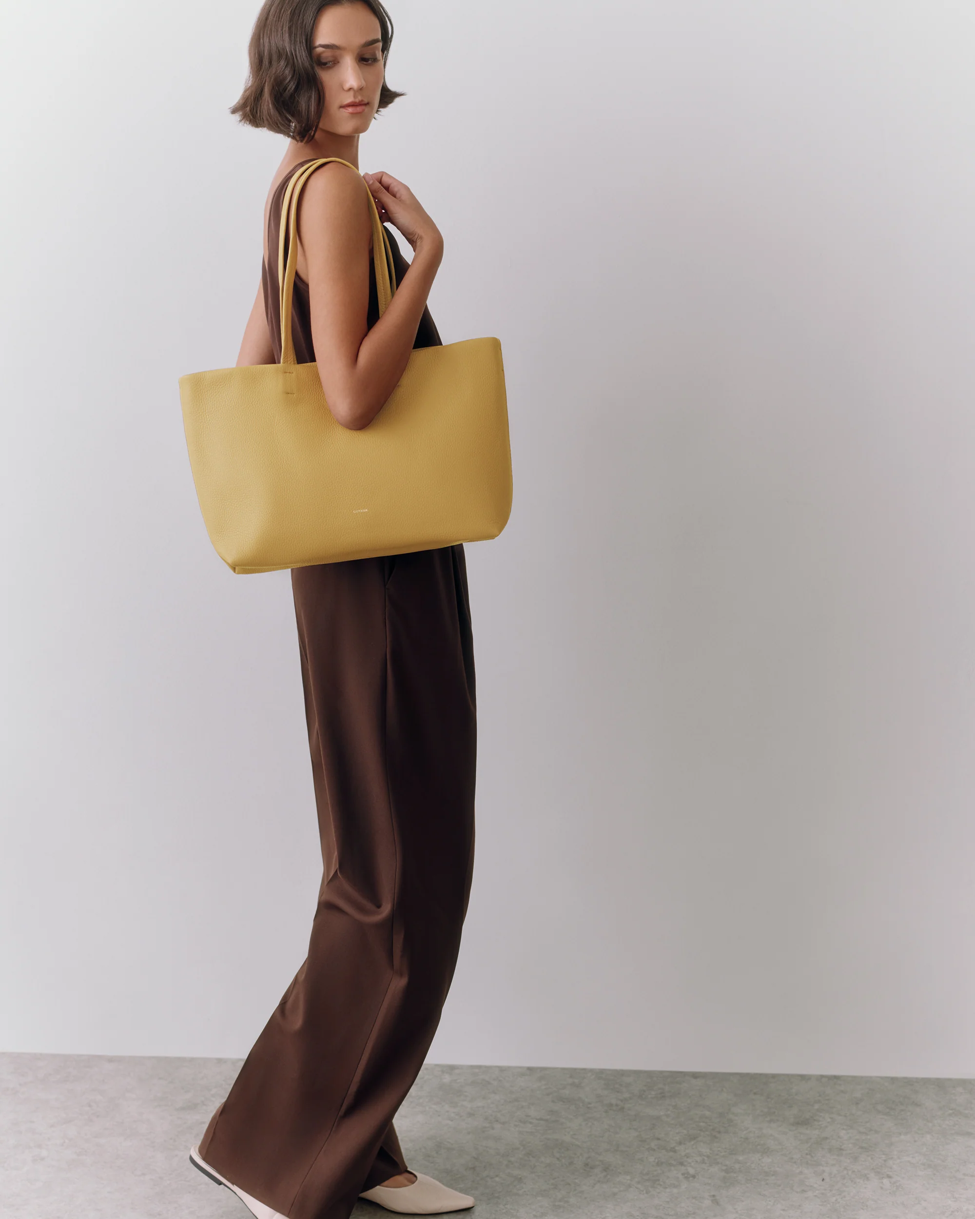 Small Easy Tote - Image 183