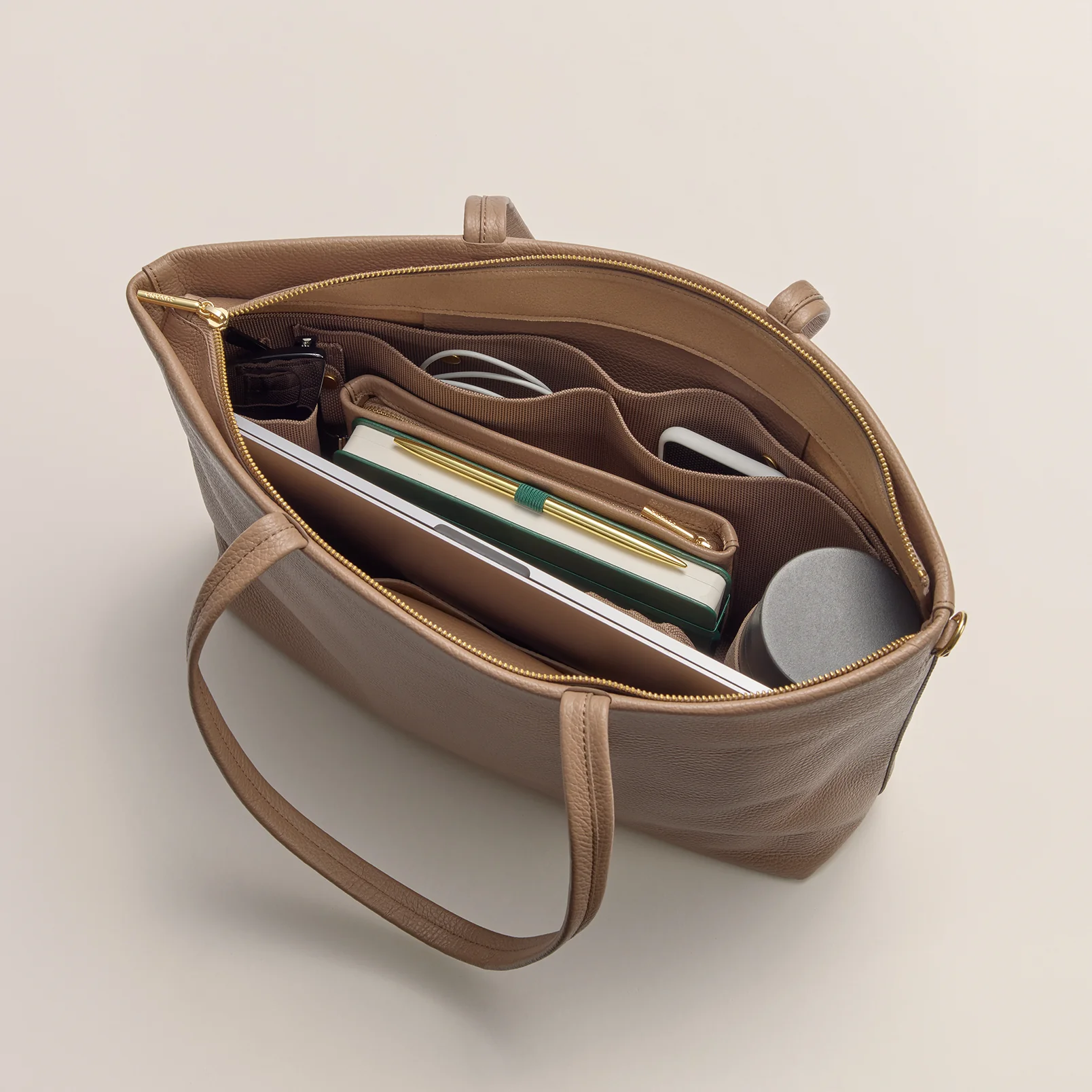 Small Easy Zipper Tote - Image 146