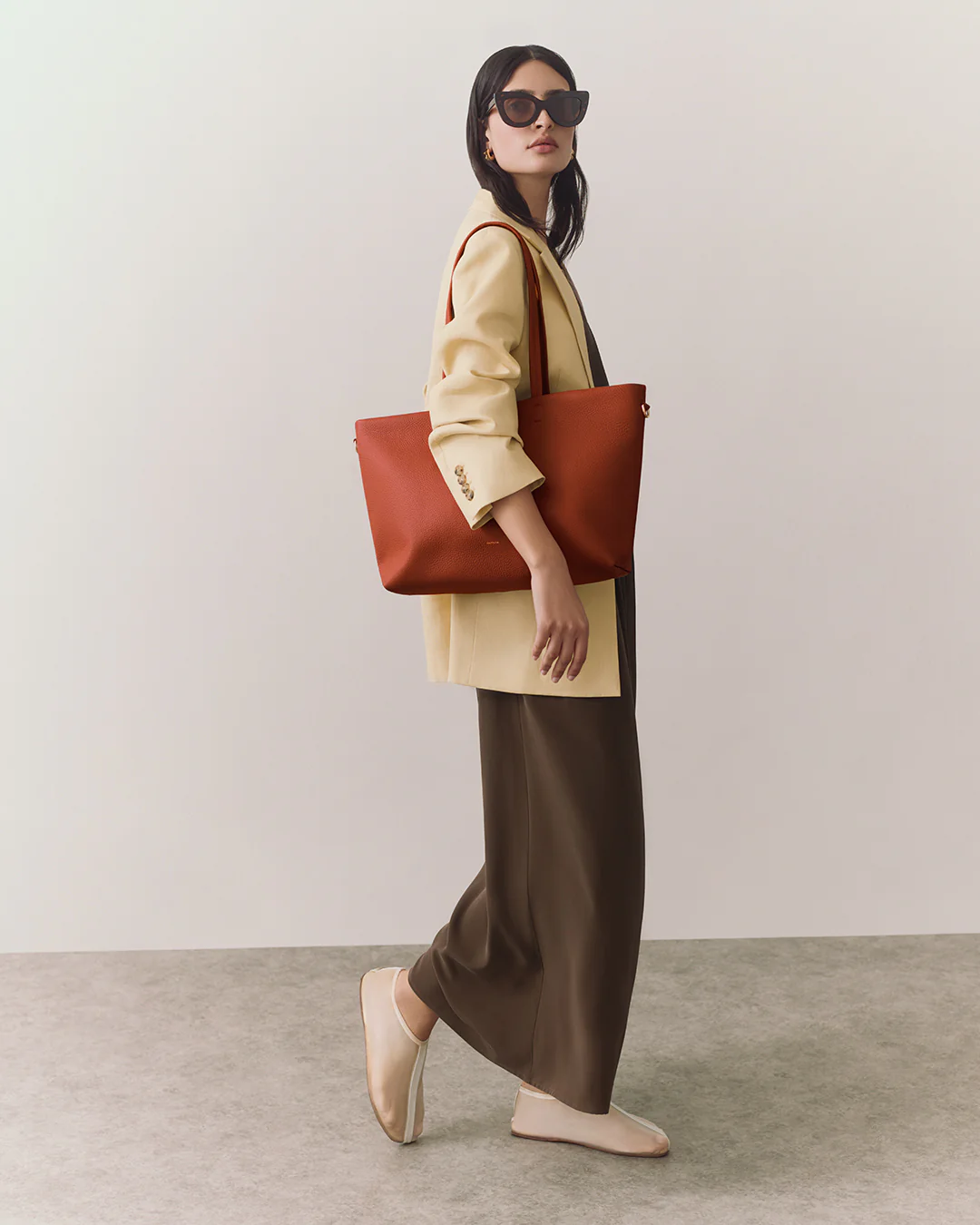 Small Easy Zipper Tote - Image 135