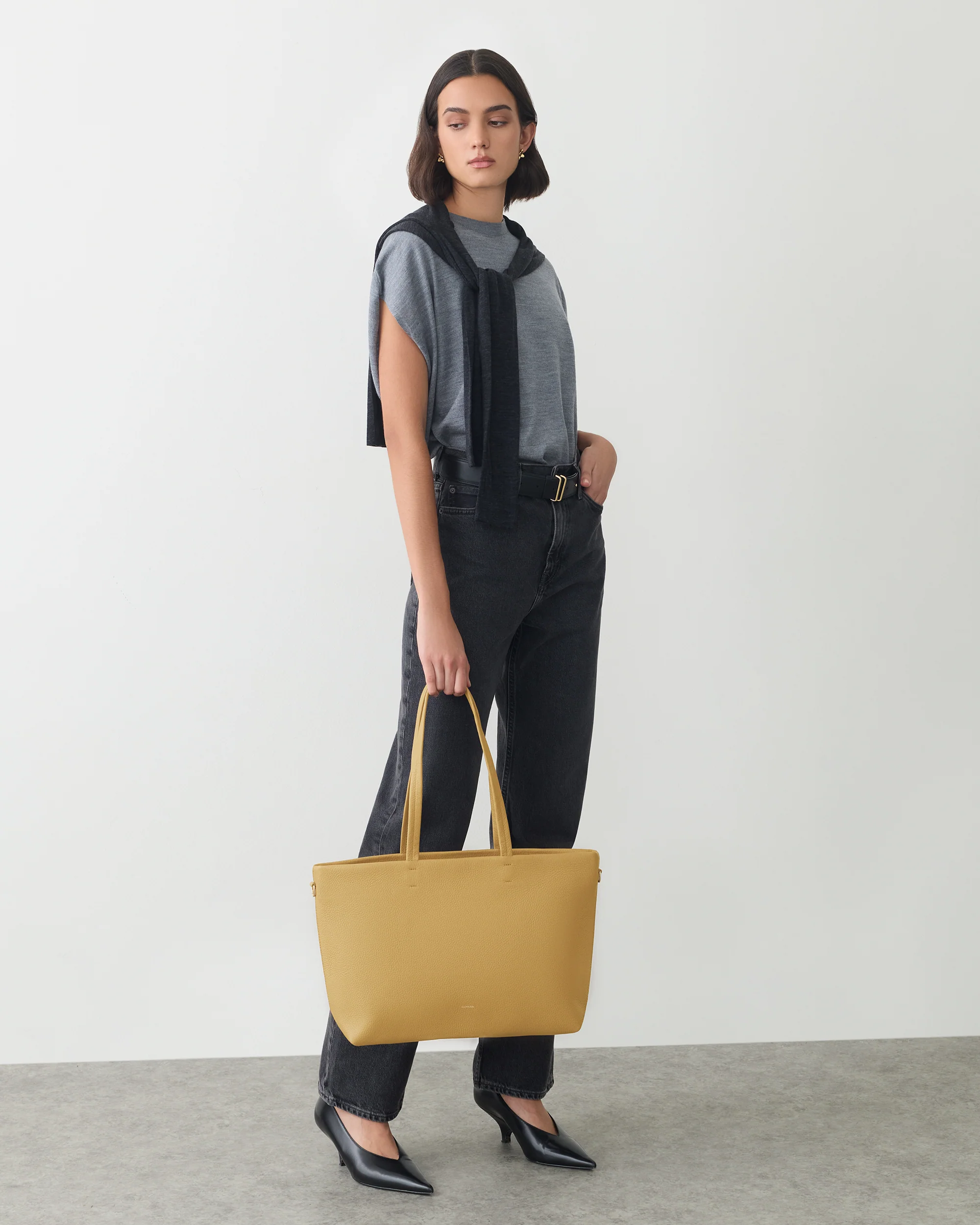 Small Easy Zipper Tote - Image 187