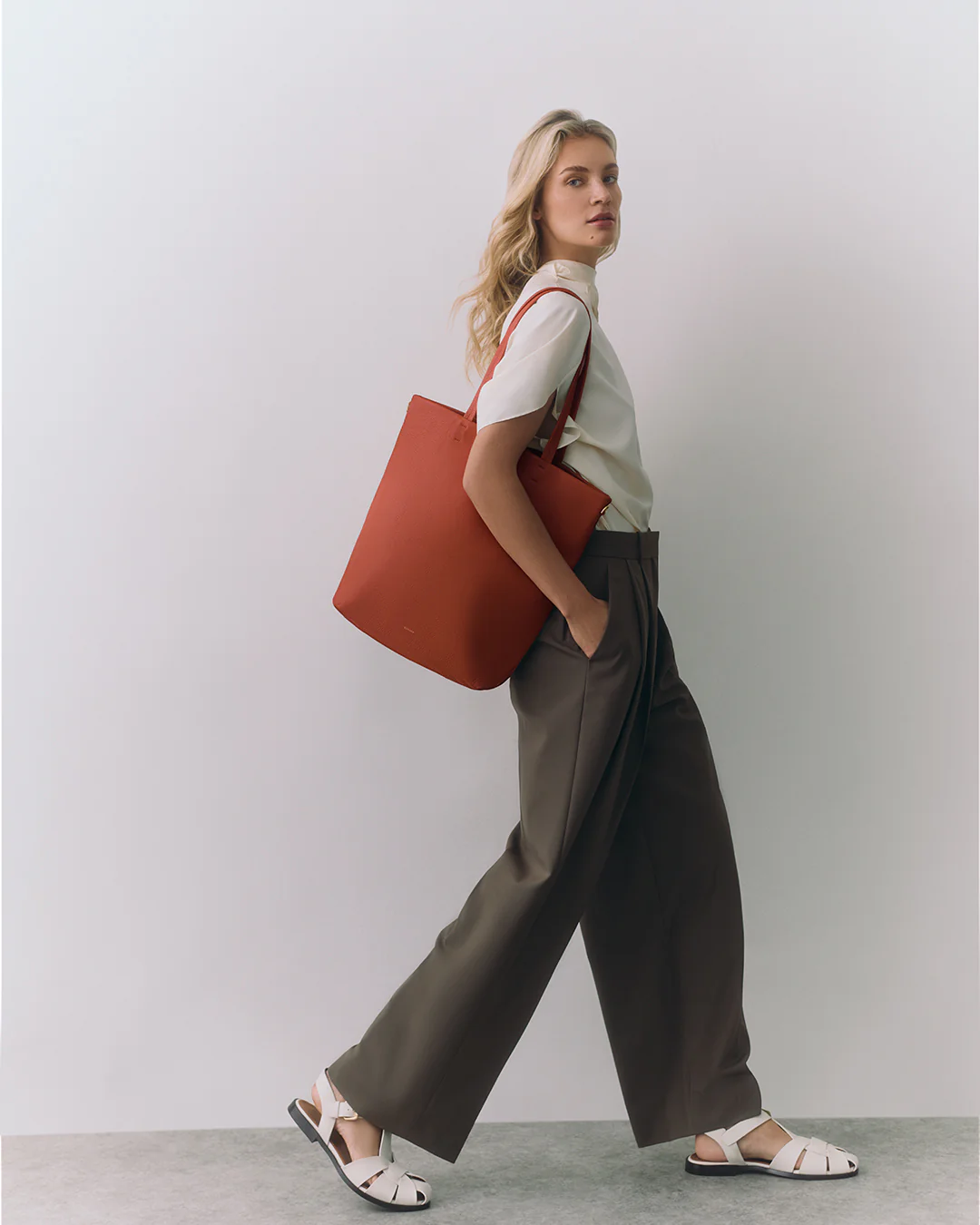 Tall Easy Zipper Tote - Image 114