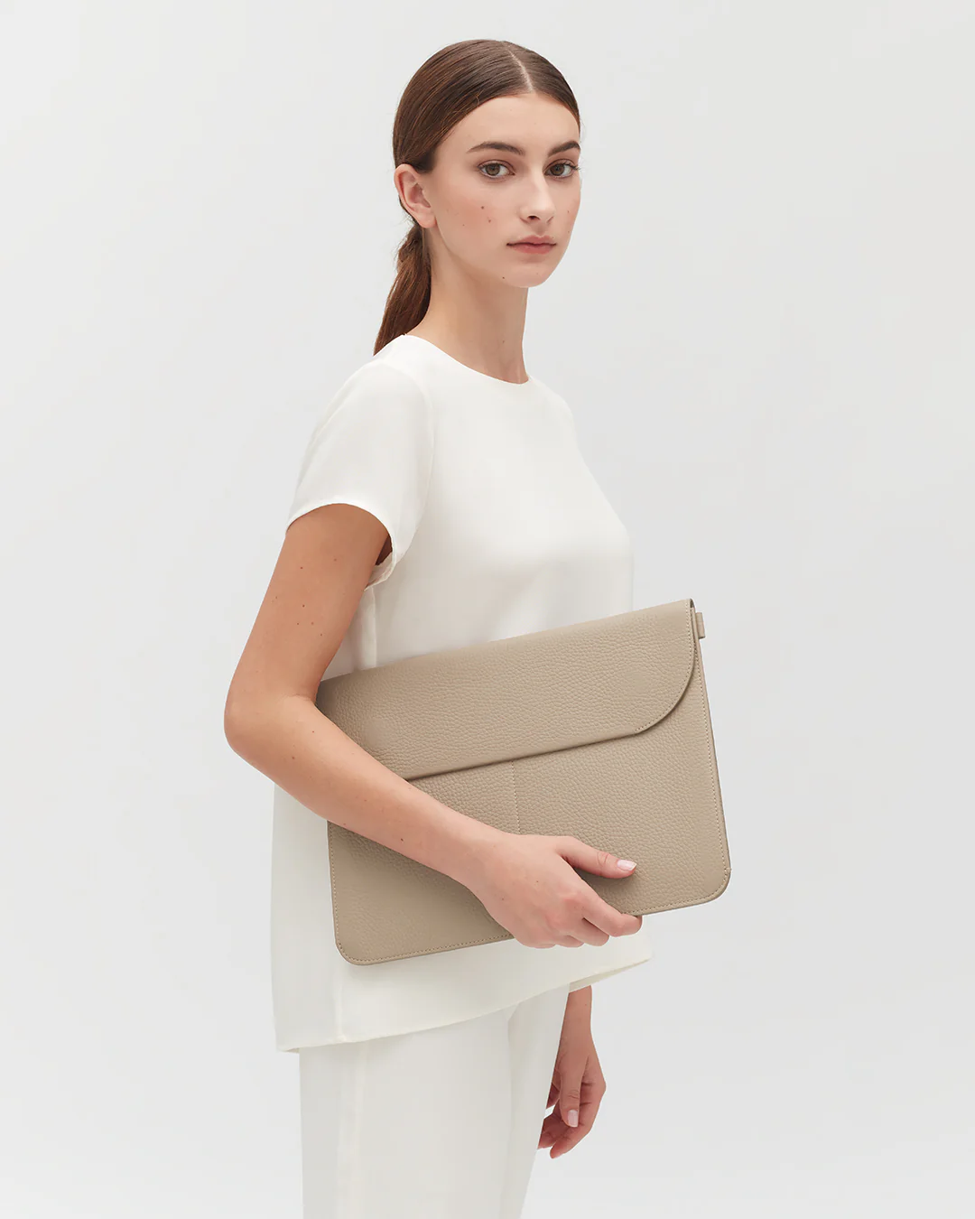 Tech Carryall 13-inch - Image 17