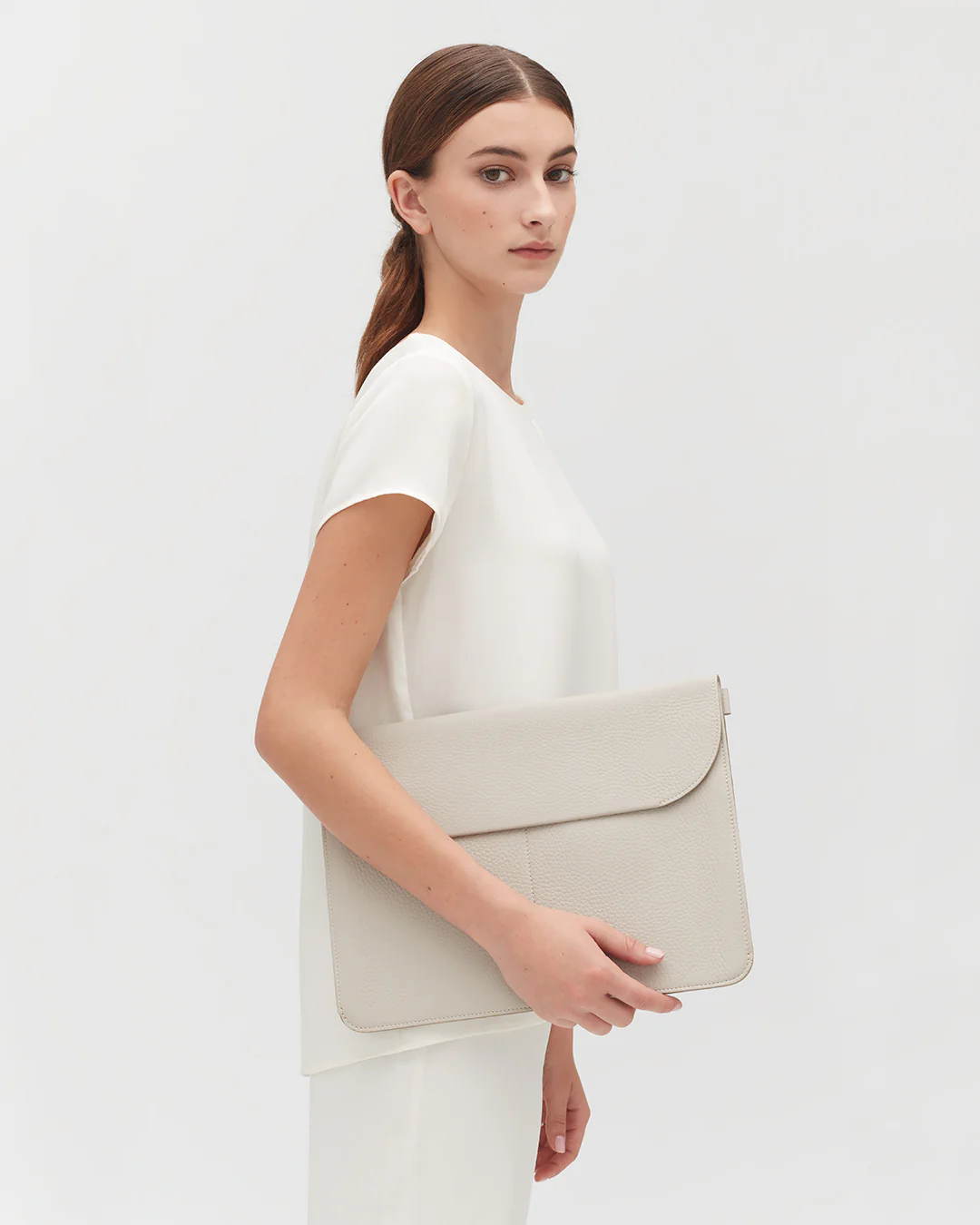 Tech Carryall 13-inch - Image 44