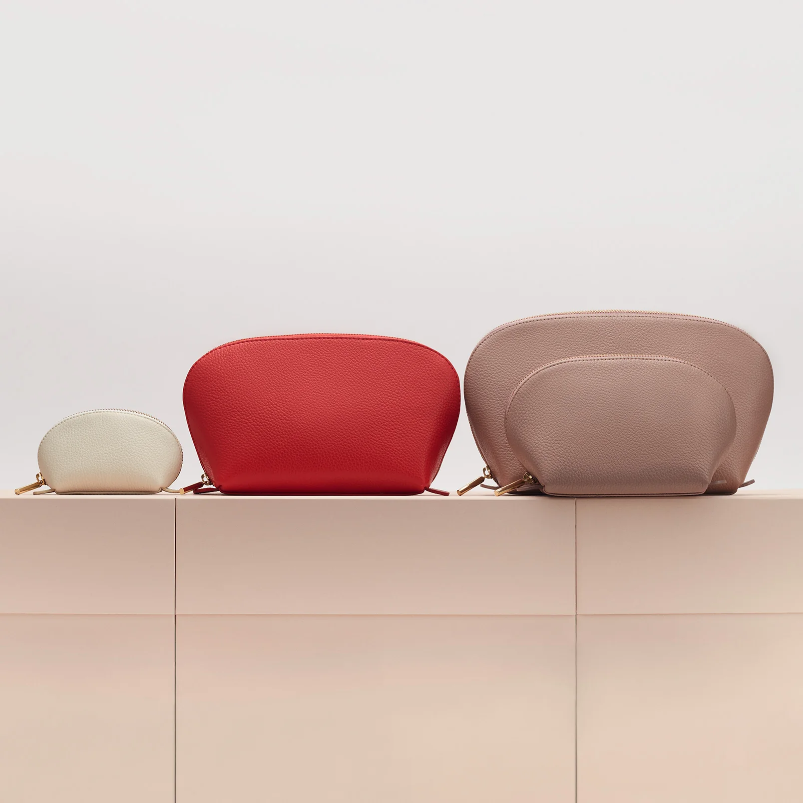 Travel Case Set - Image 138