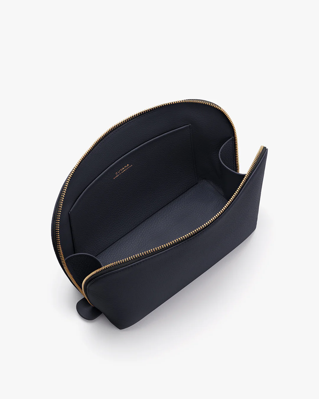 Travel Case Set - Image 84